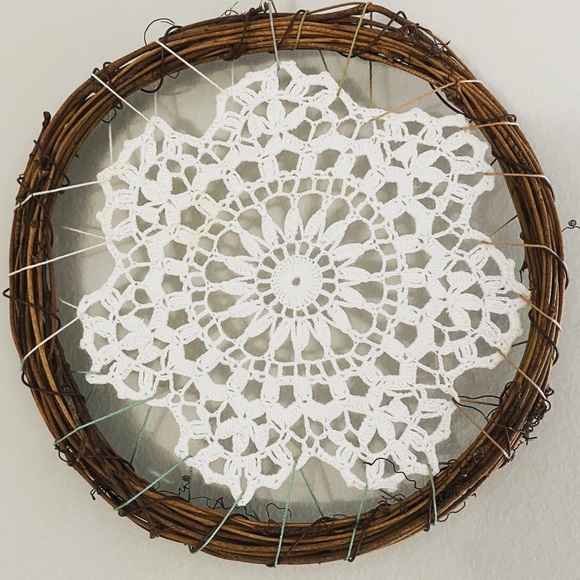 Wicker Earring Organizer - Picture 3 of 4